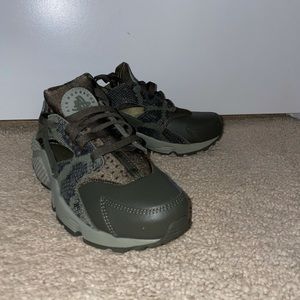 Camo Huaraches